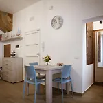 Cortilia House דירה צ'פאלו