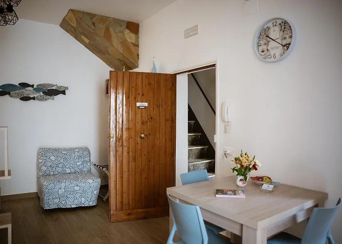 Cortilia House * צ'פאלו